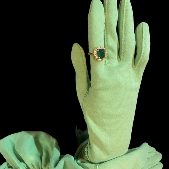 Max Mayer & Co. vintage 60’s? Green nylon gloves regular size USA - Picture 8 of 8